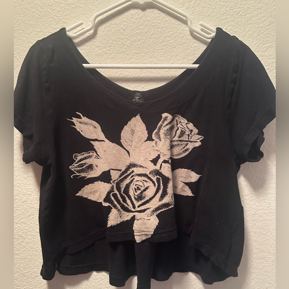 Seneca Rising Pacsun Crop top